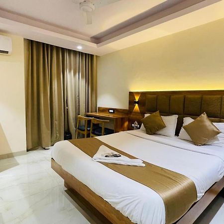 Hotel Arma Residency Мумбаи Экстерьер фото