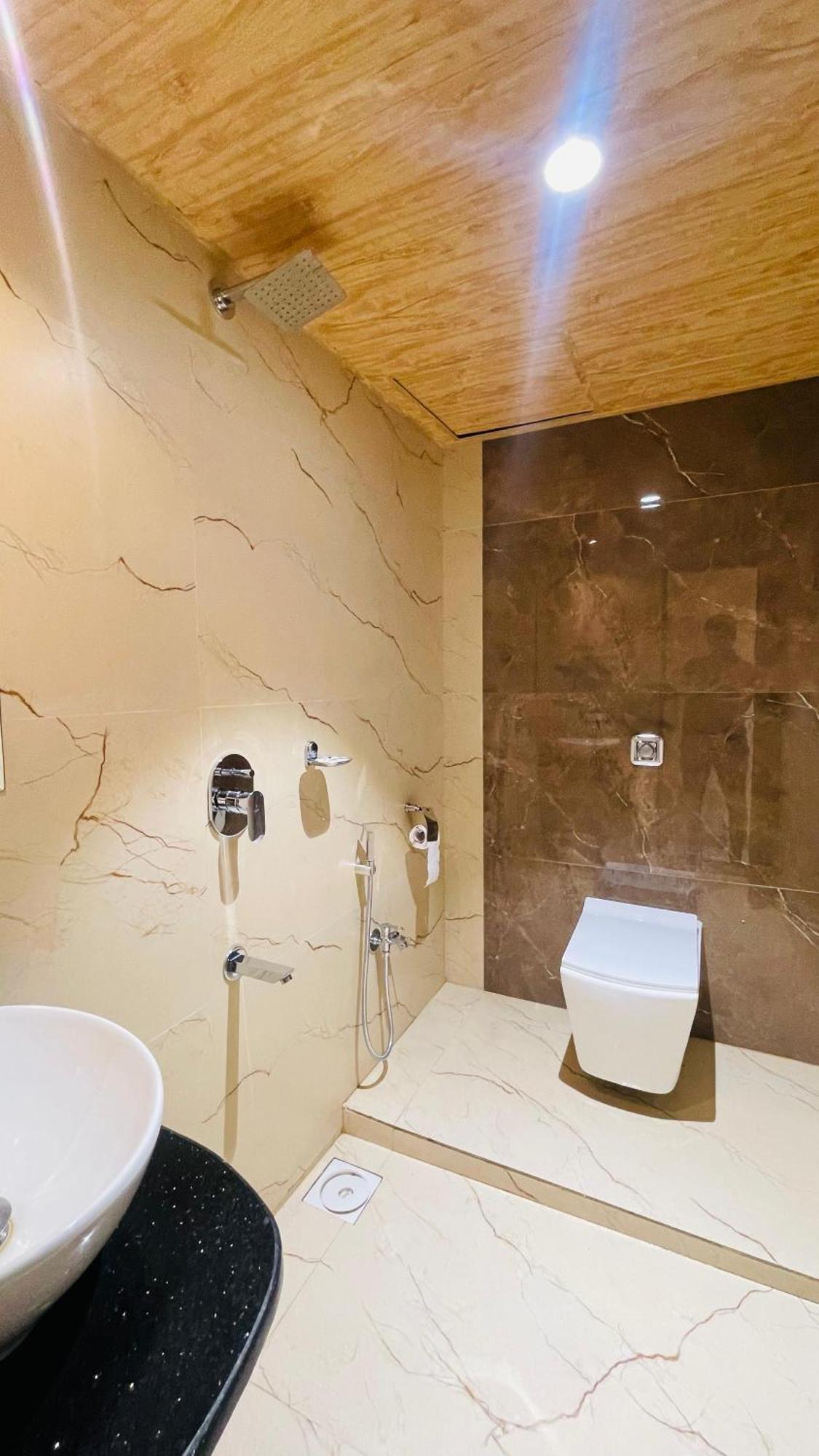 Hotel Arma Residency Мумбаи Экстерьер фото