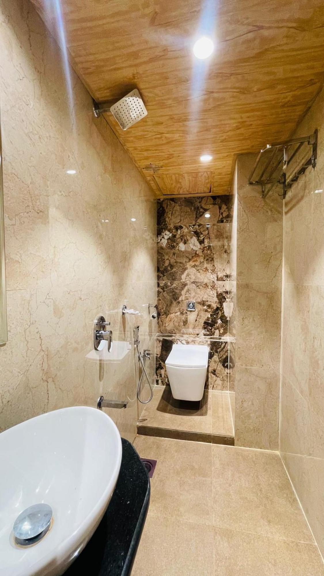 Hotel Arma Residency Мумбаи Экстерьер фото