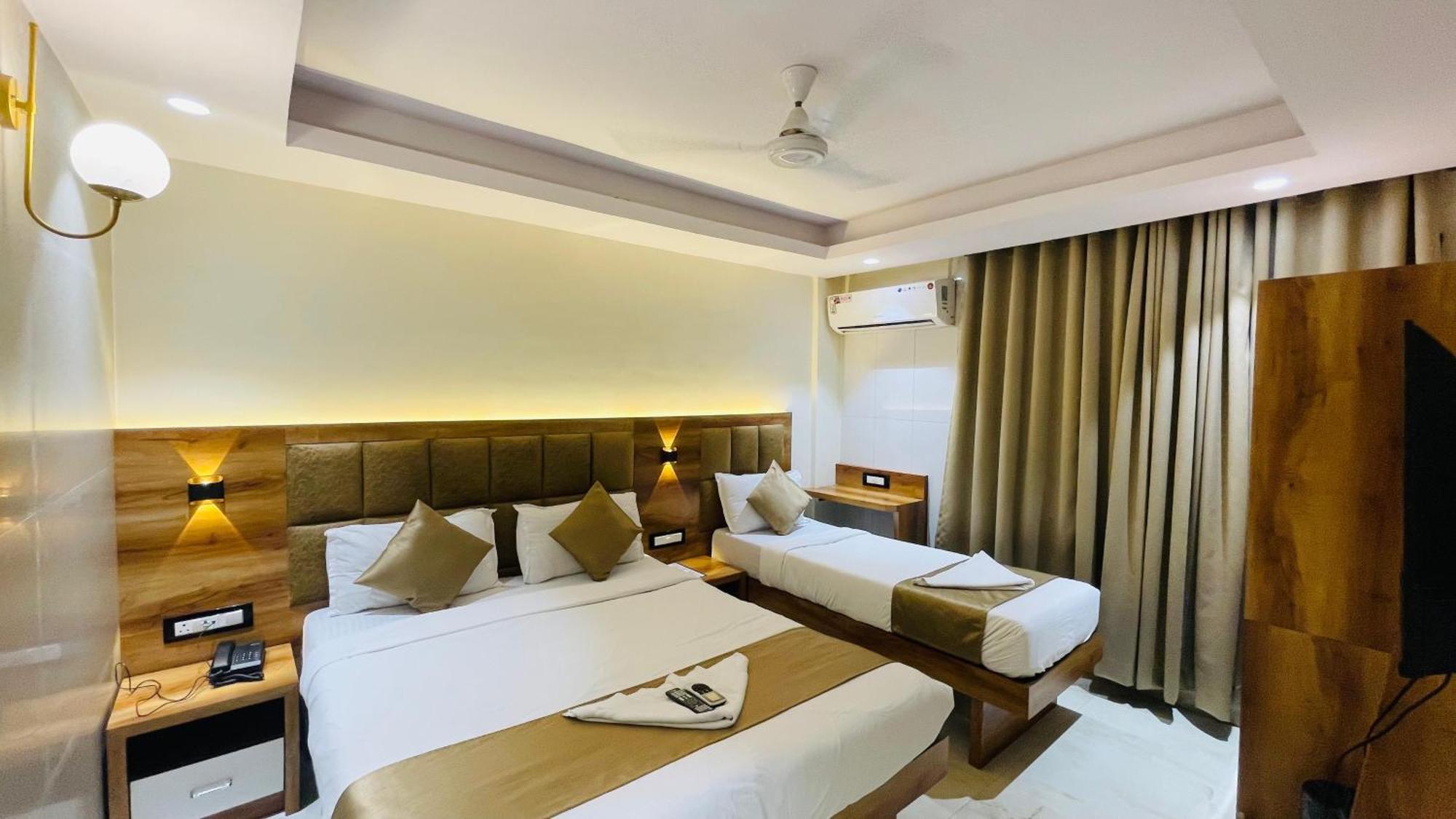 Hotel Arma Residency Мумбаи Экстерьер фото