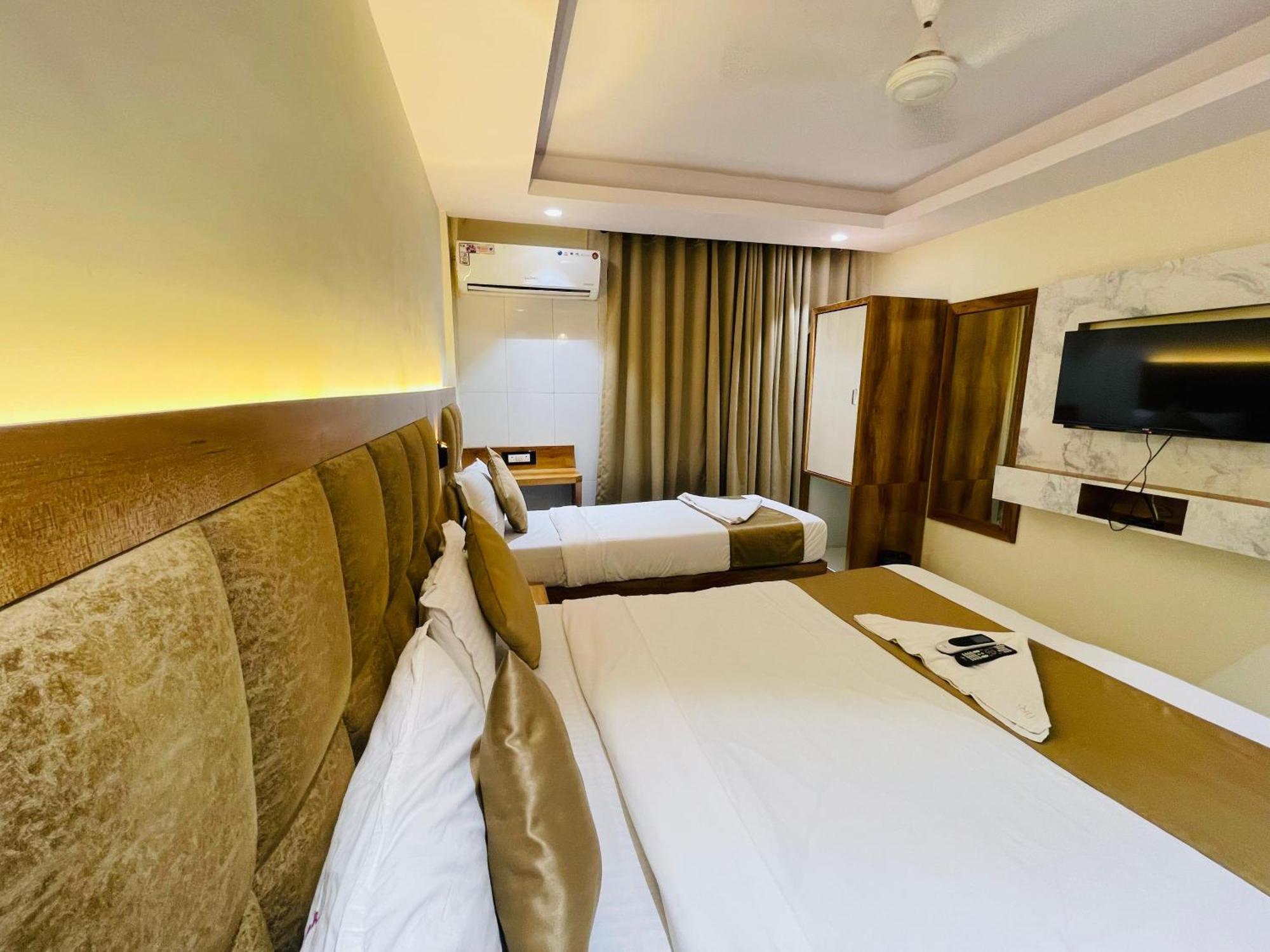 Hotel Arma Residency Мумбаи Экстерьер фото