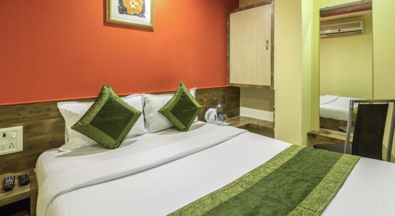 Hotel Arma Residency Мумбаи Экстерьер фото