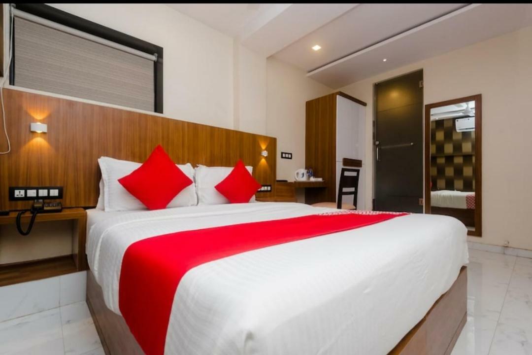Hotel Arma Residency Мумбаи Экстерьер фото