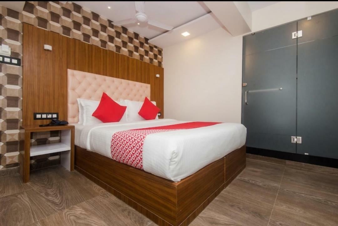 Hotel Arma Residency Мумбаи Экстерьер фото